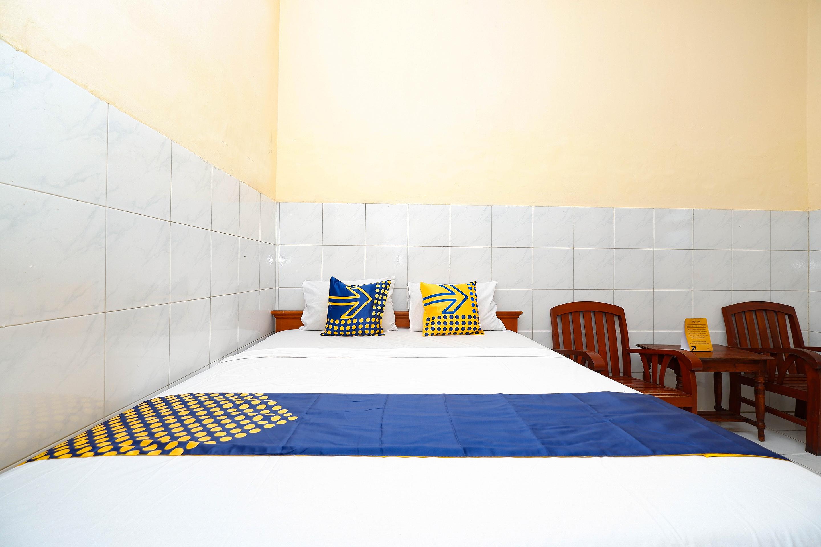 Spot On 2011 Hotel Mekar Sari Surakarta  Екстер'єр фото