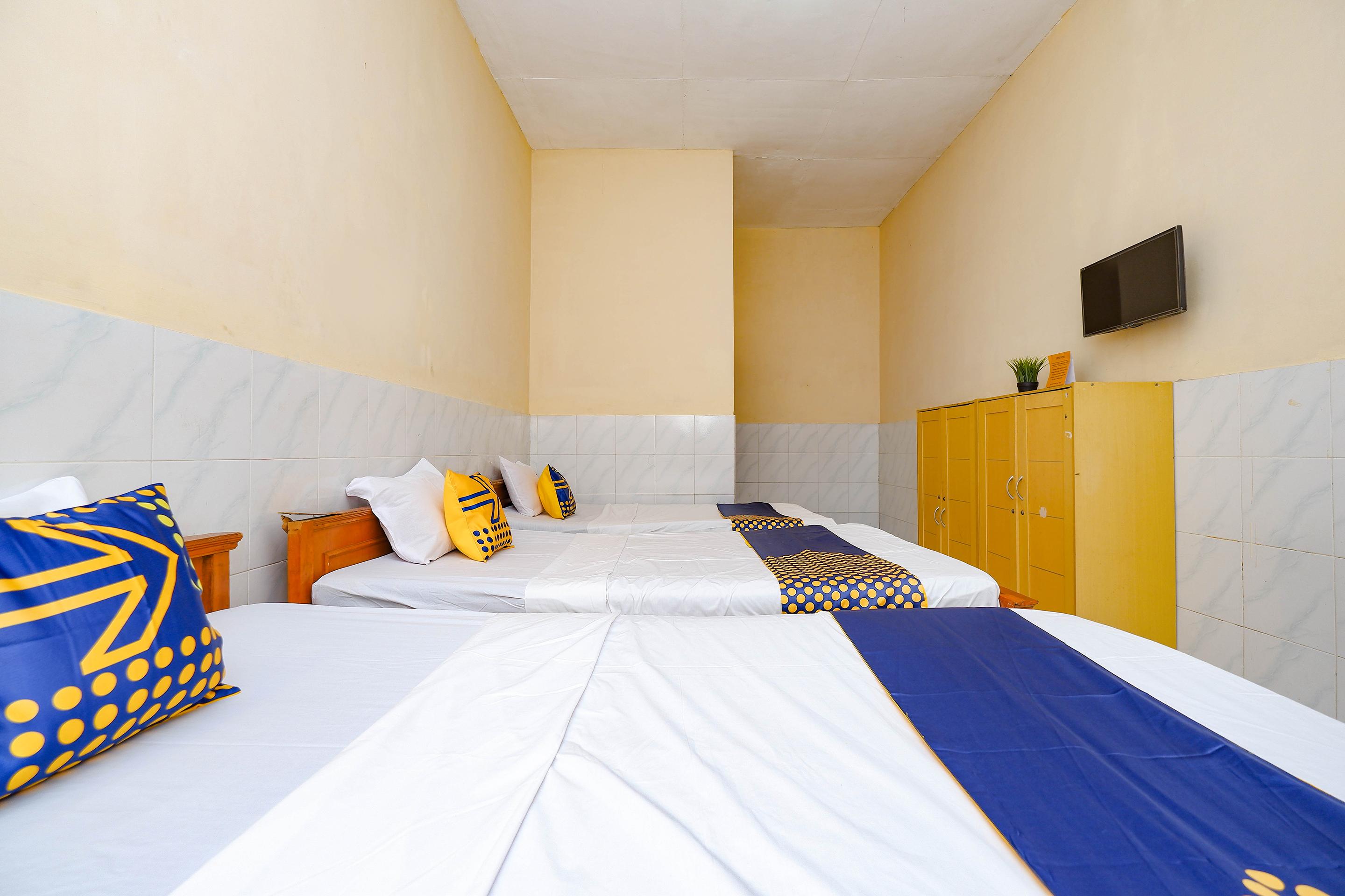 Spot On 2011 Hotel Mekar Sari Surakarta  Екстер'єр фото